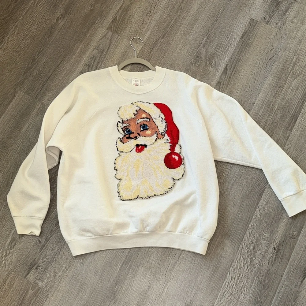 Vintage rare USA made white sweatshirt raised Santa 3D tufted rug graphic XL